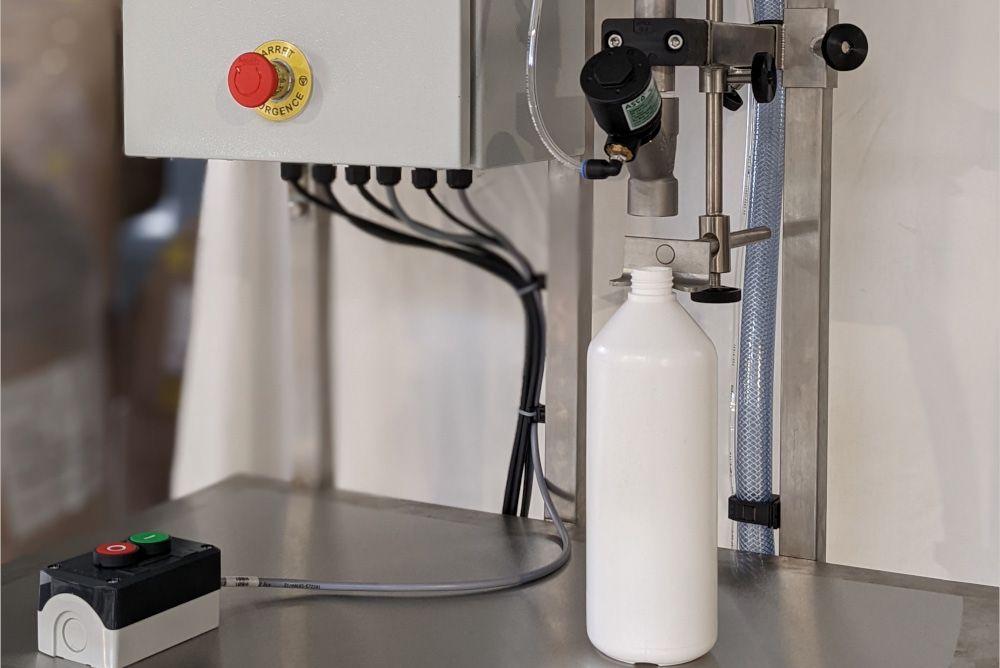 remplisseuse-plongeante-pour-produits-liquides